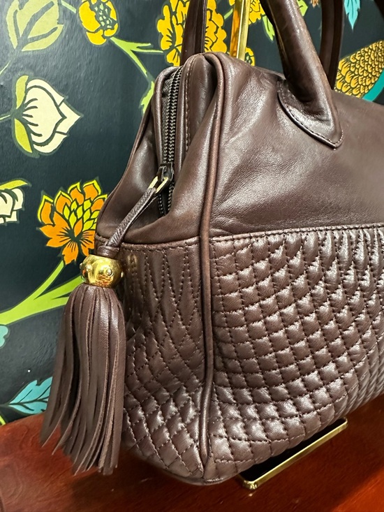 Vintage 1980s Bally Brown Lambskin Quilted Tassel Satchel Top Handle w/ D-Rings - Picture 6 of 14